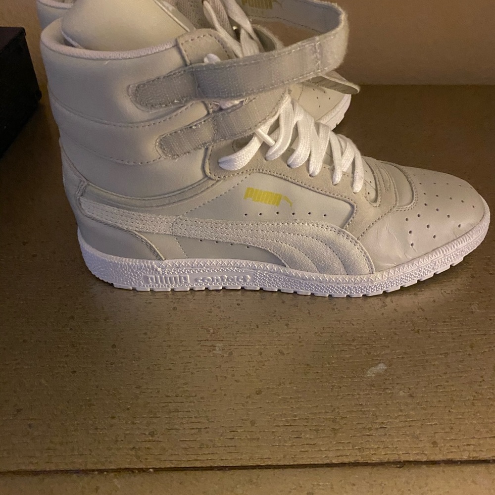 Puma Hightops